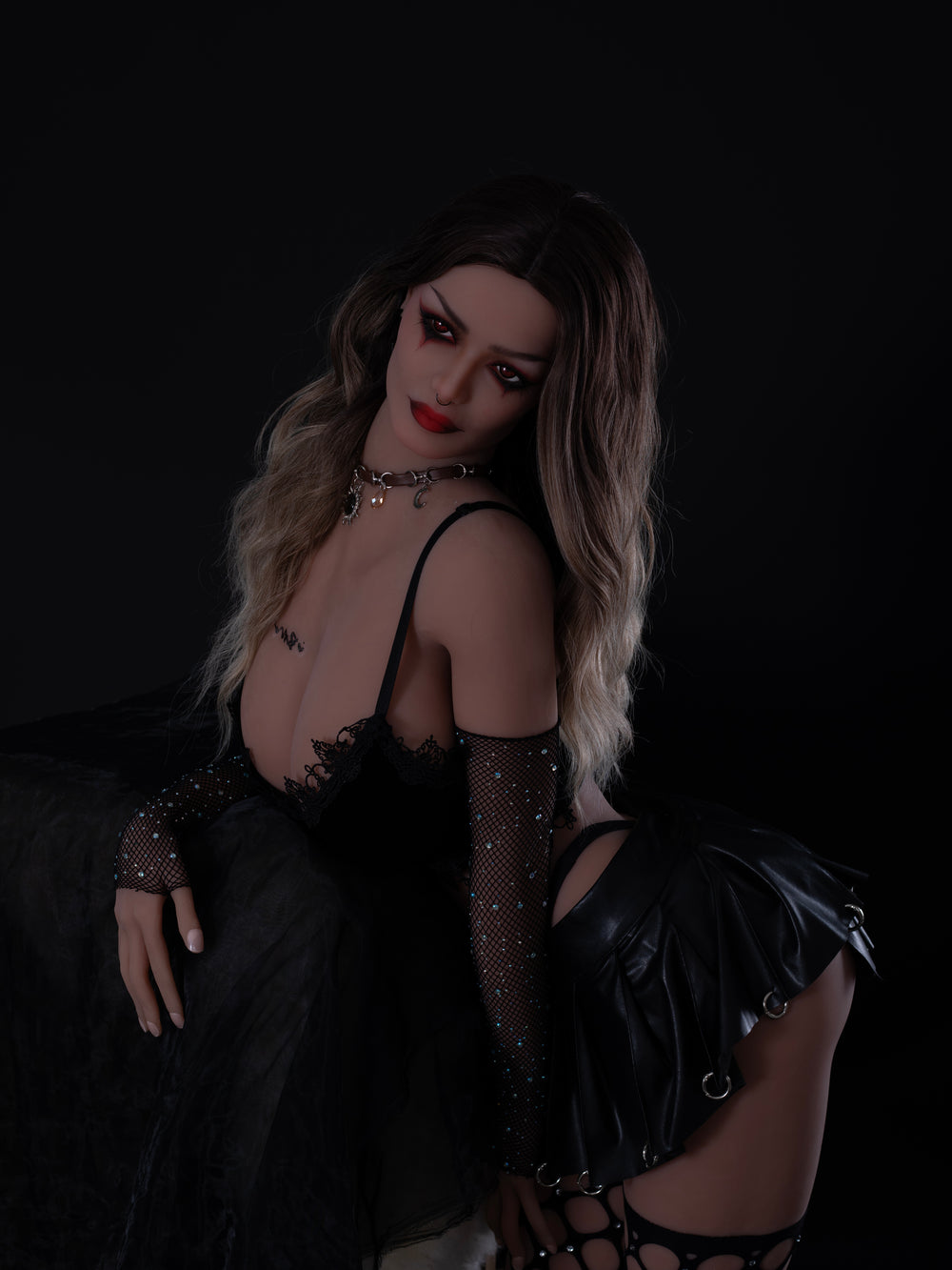 Valentina Noir: 168cm Dark Gothic Doll with Full Bust | Lace, Mesh & Seductive Power